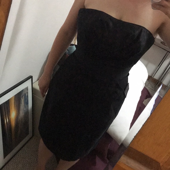 NWT! WHBM Black Dress with Red Polka Dots - Picture 15 of 15